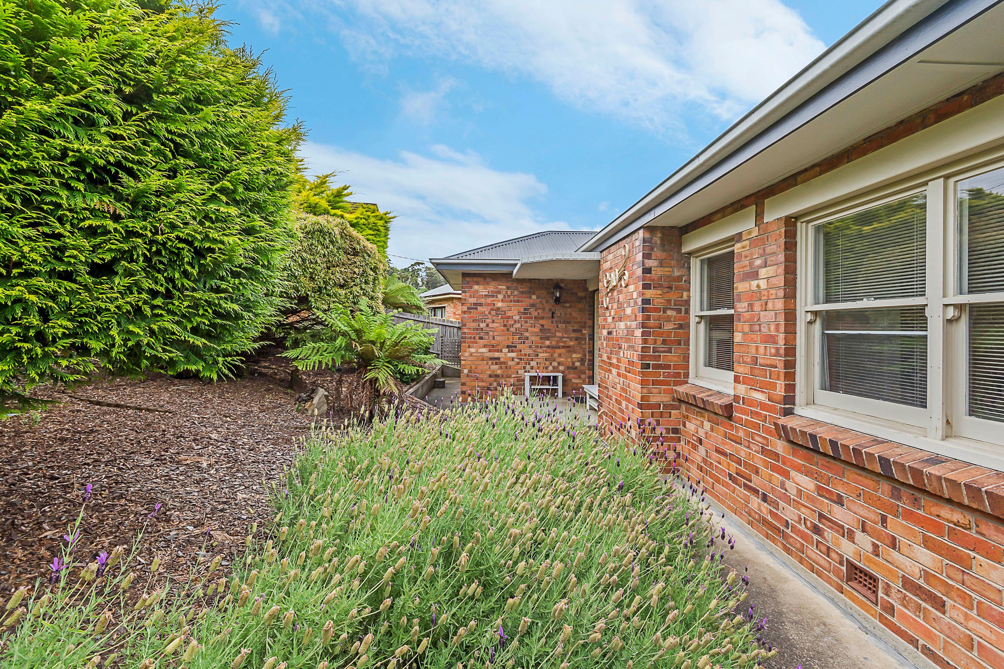 20 Meredith Crescent, South Launceston TAS 7249, South Launceston - Thumbnail 2