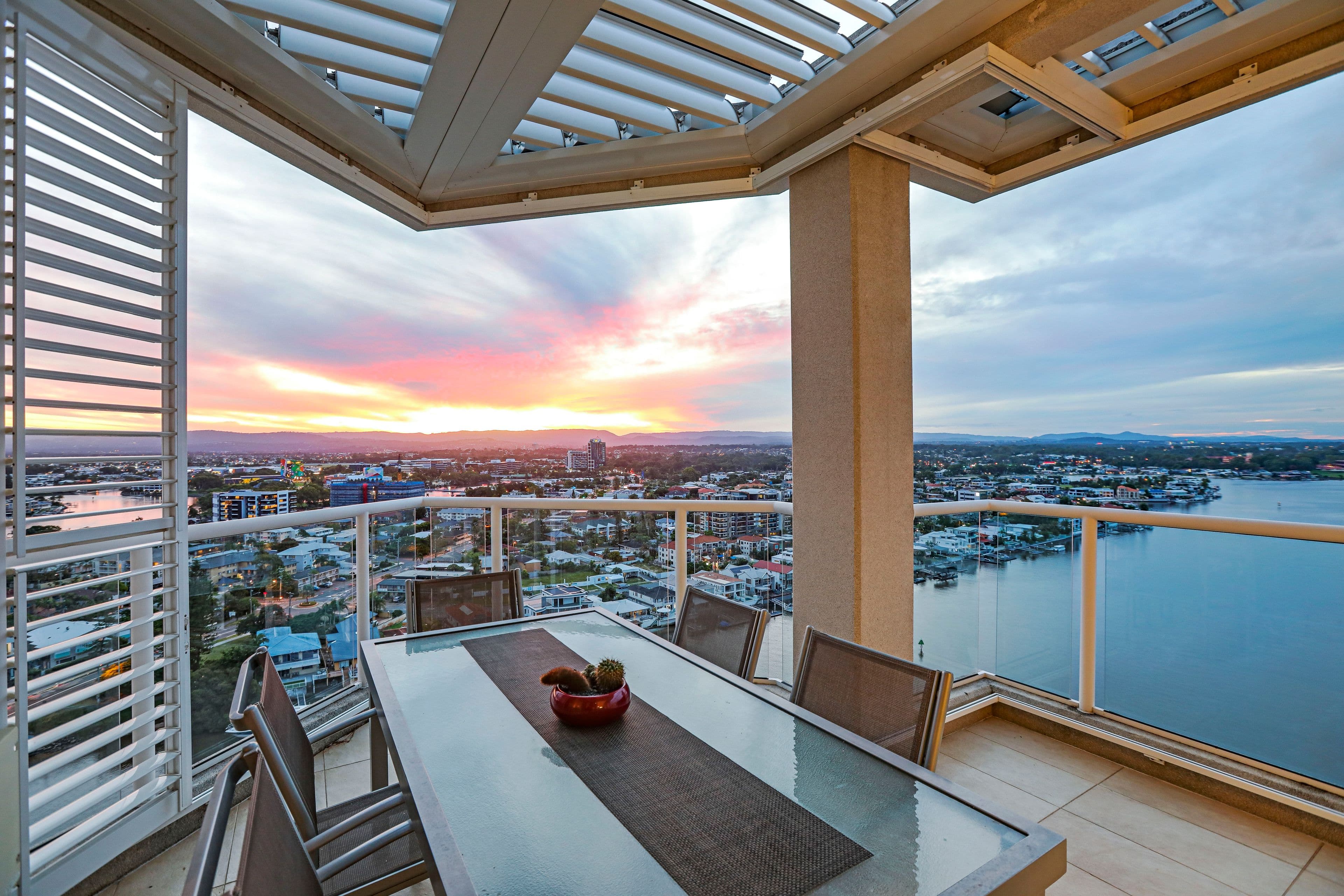20 Riverview Parade 'Solitaire', Surfers Paradise QLD 4217, Surfers Paradise - Thumbnail 5