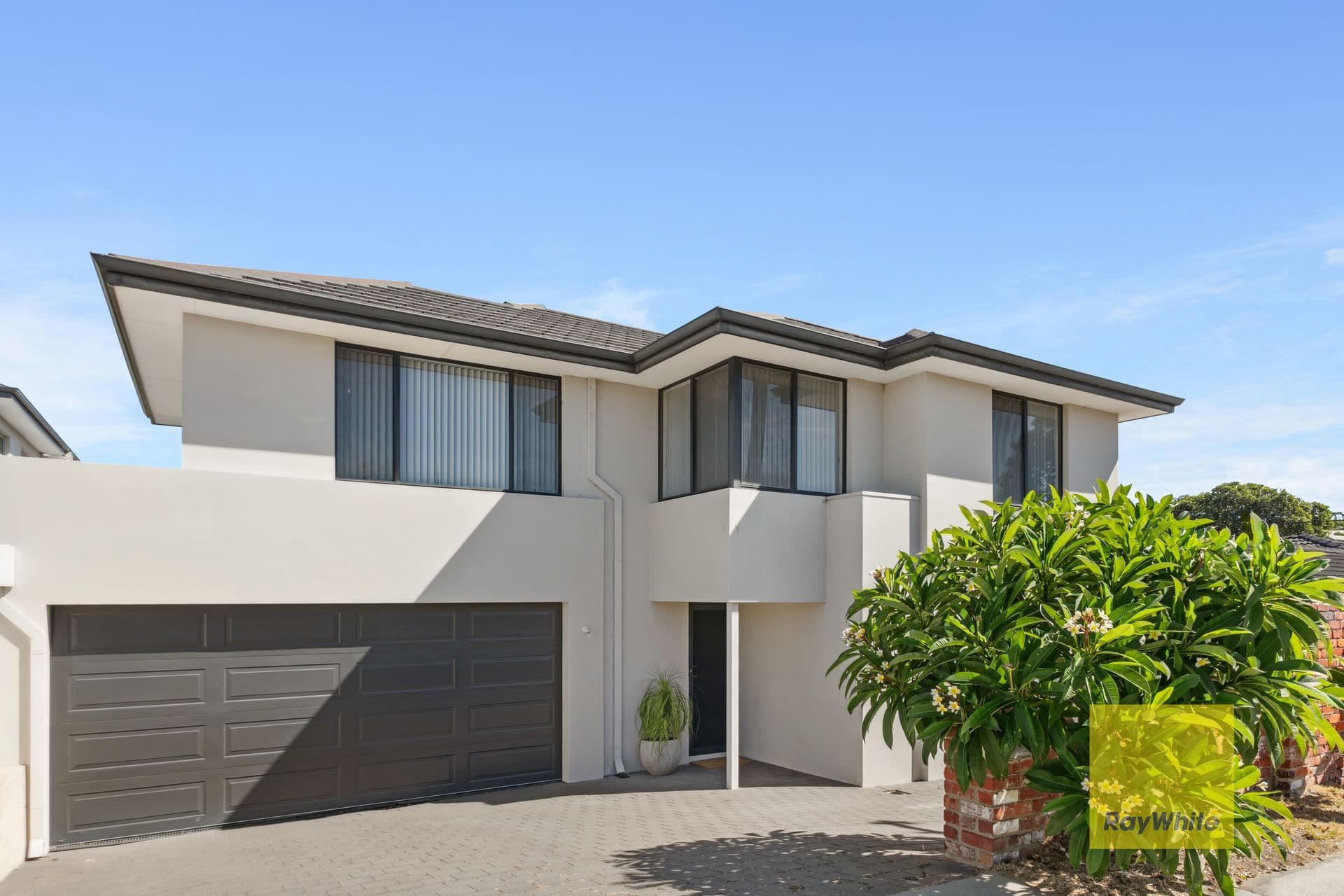 179 Sackville Terrace, Doubleview WA 6018, Doubleview - Thumbnail 2