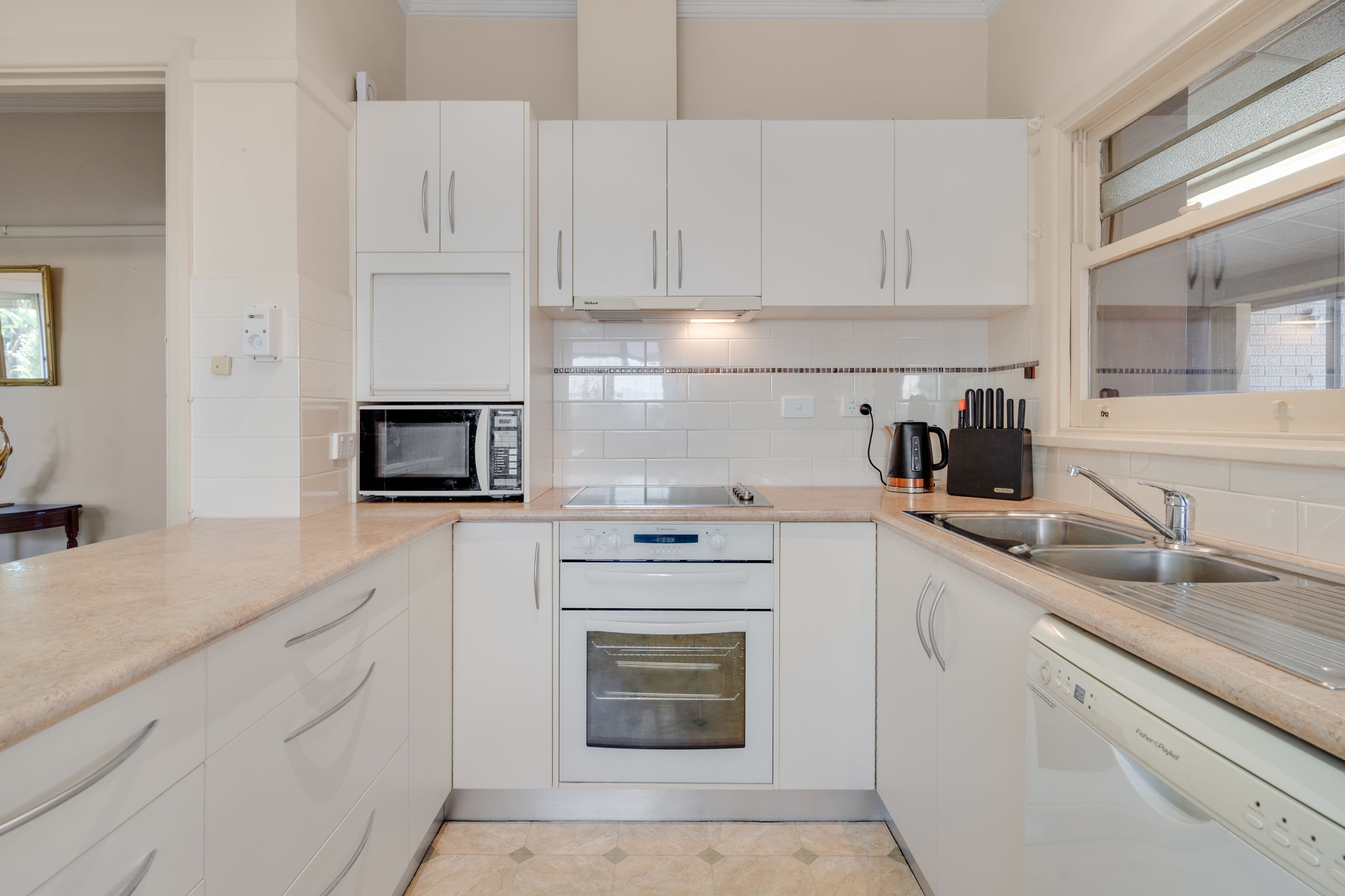 250 Hanson Road, Mansfield Park SA 5012, Mansfield Park - Thumbnail 5