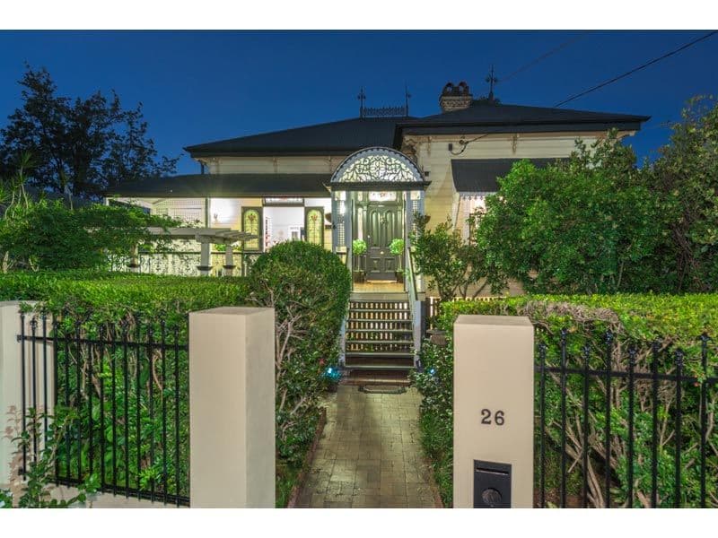 26 Cambridge Street, RED HILL QLD 4059, Red Hill - Image 1