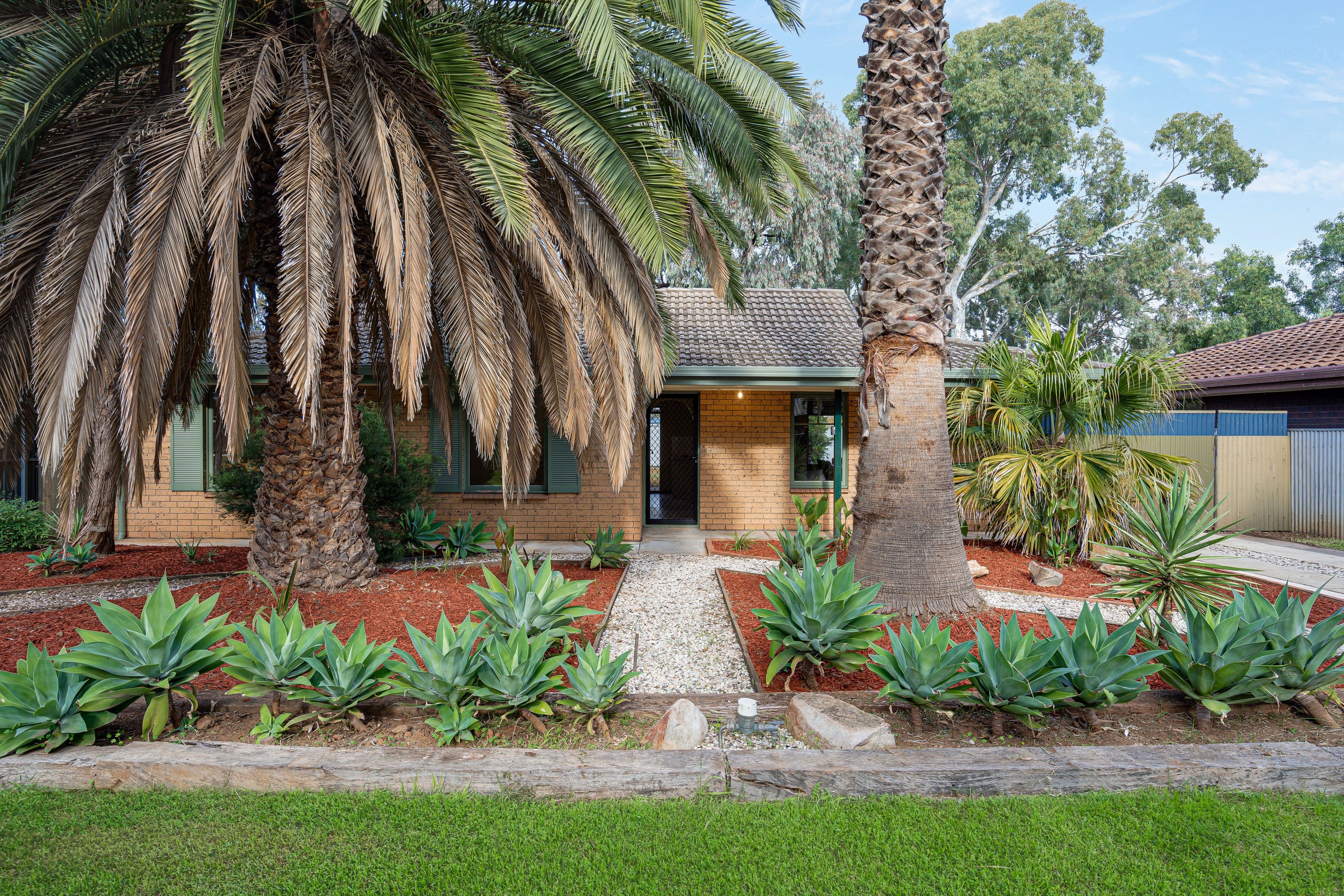 198 Kings Road, Parafield Gardens SA 5107, Parafield Gardens - Image 1
