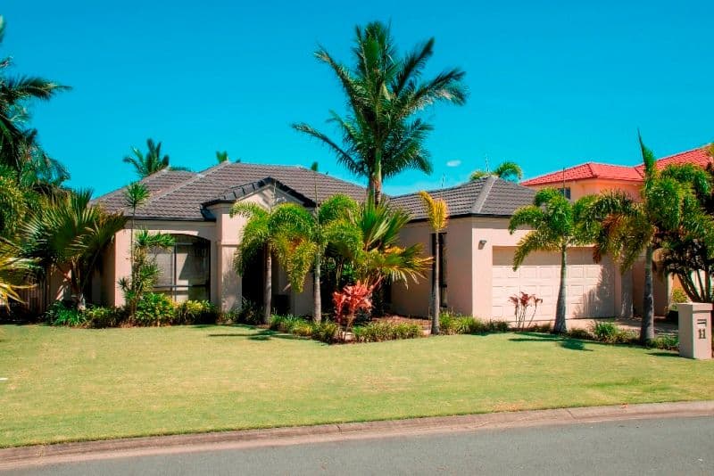 11 Waterside Esplanade, Helensvale QLD 4212, Helensvale - Thumbnail 2