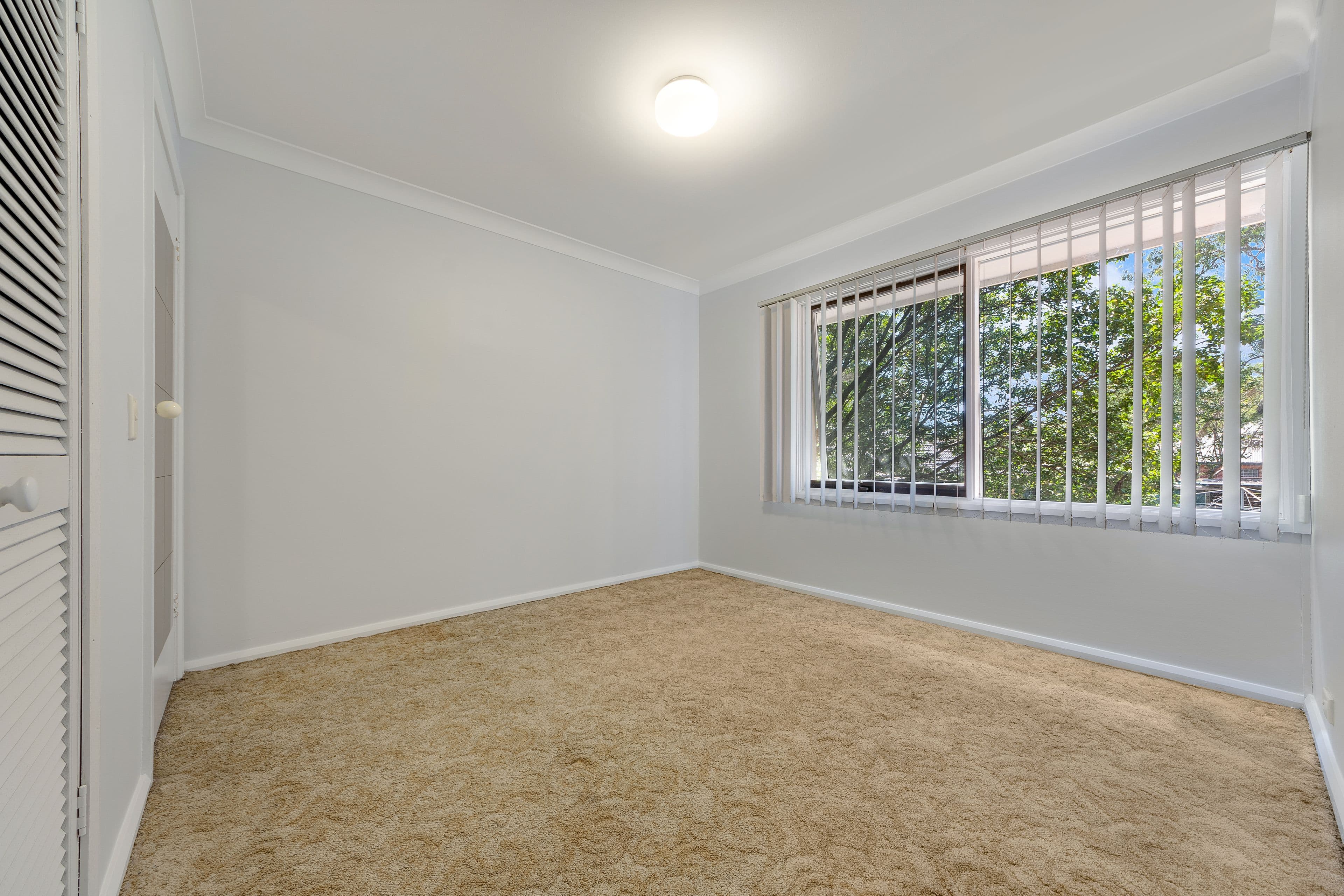 15-19 Fourth Avenue, Macquarie Fields NSW 2564, Macquarie Fields - Thumbnail 6