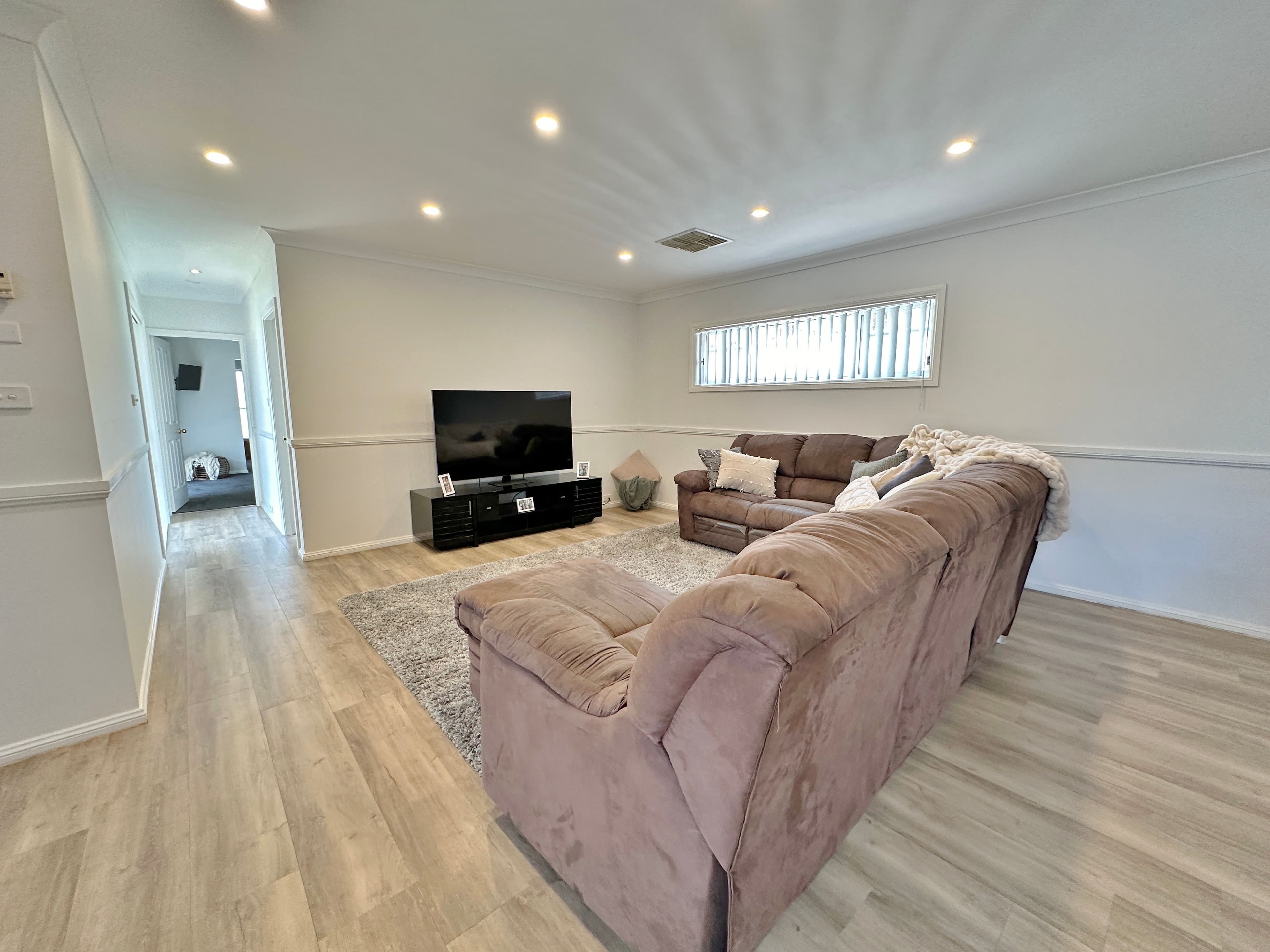 22 Mathew Street, Young NSW 2594, Young - Thumbnail 4