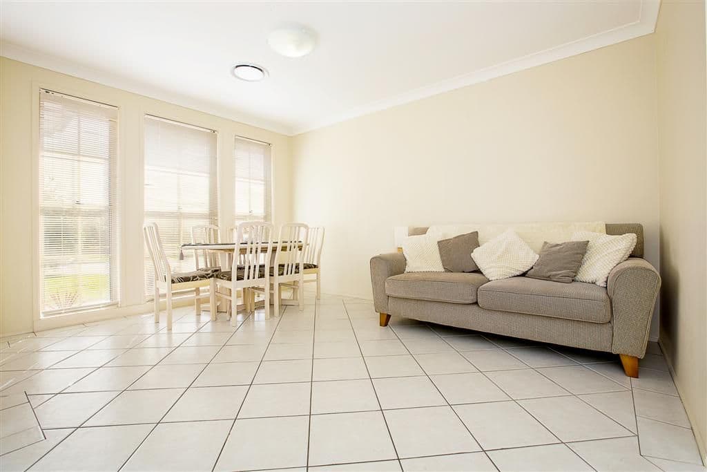 18 Waringa Crescent, GLENMORE PARK NSW 2745, Glenmore Park - Thumbnail 6