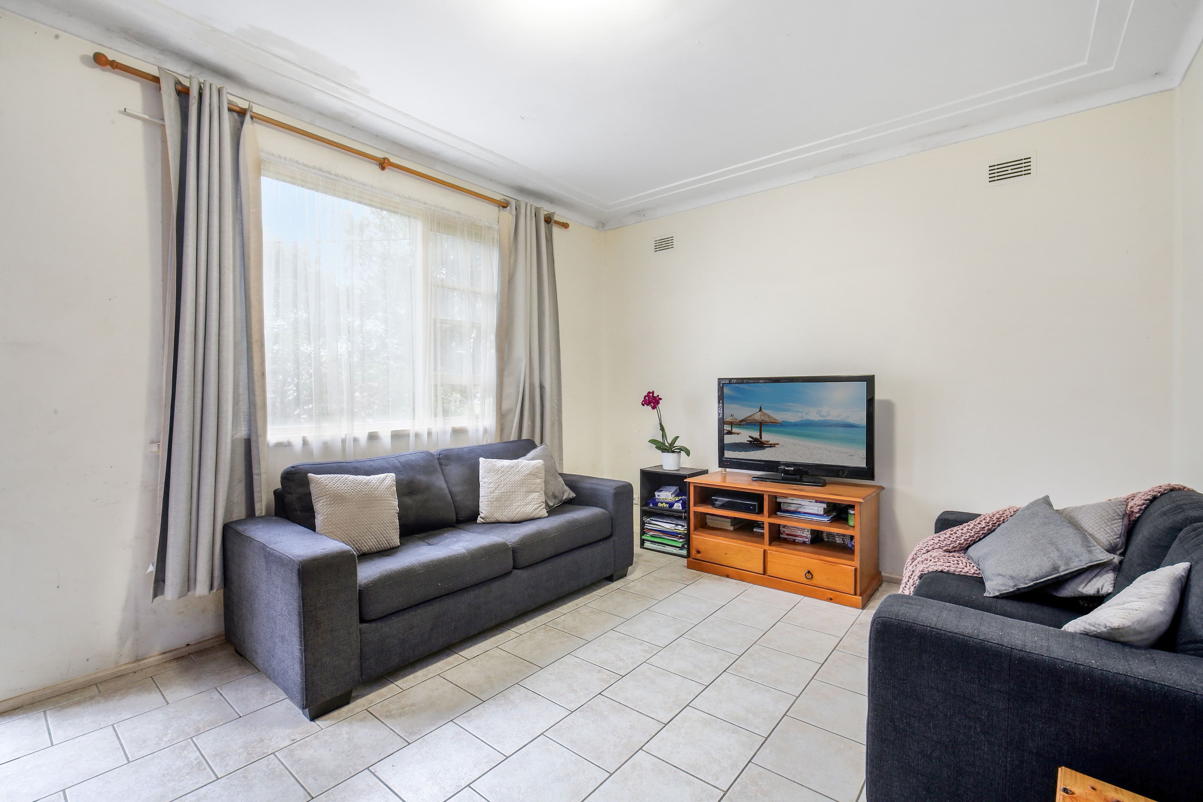 10 Rickard Road, Empire Bay NSW 2257, Empire Bay - Thumbnail 2