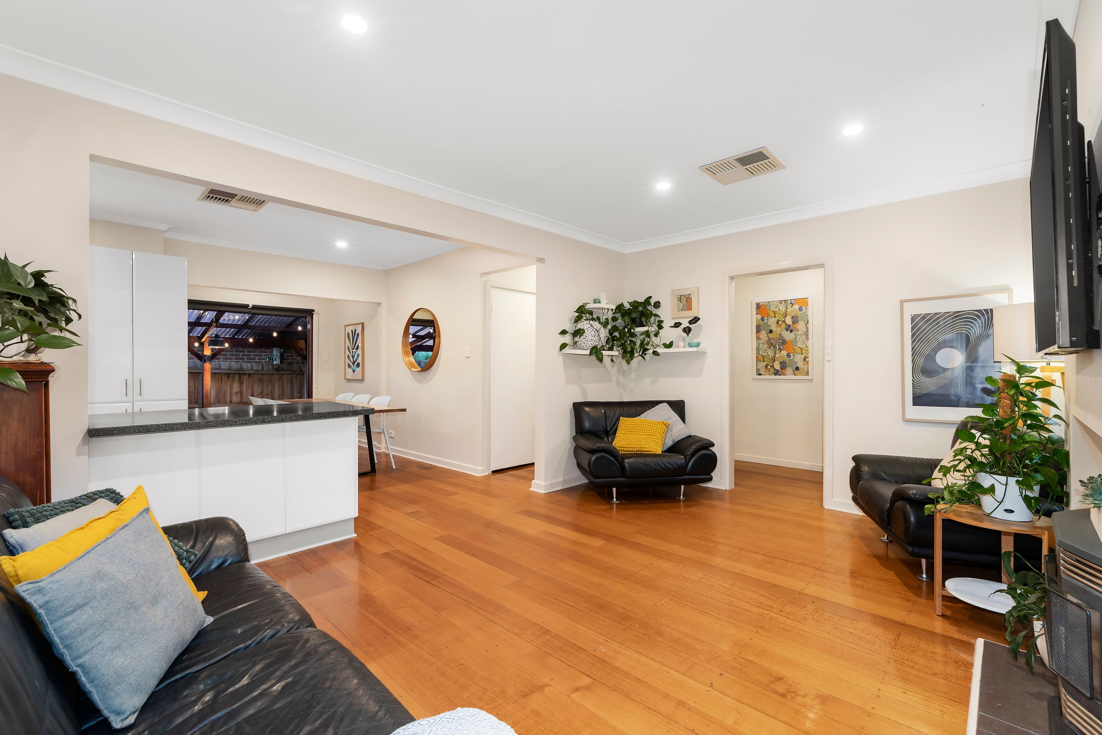 26 Janice Street, Macleod VIC 3085, Macleod - Thumbnail 3