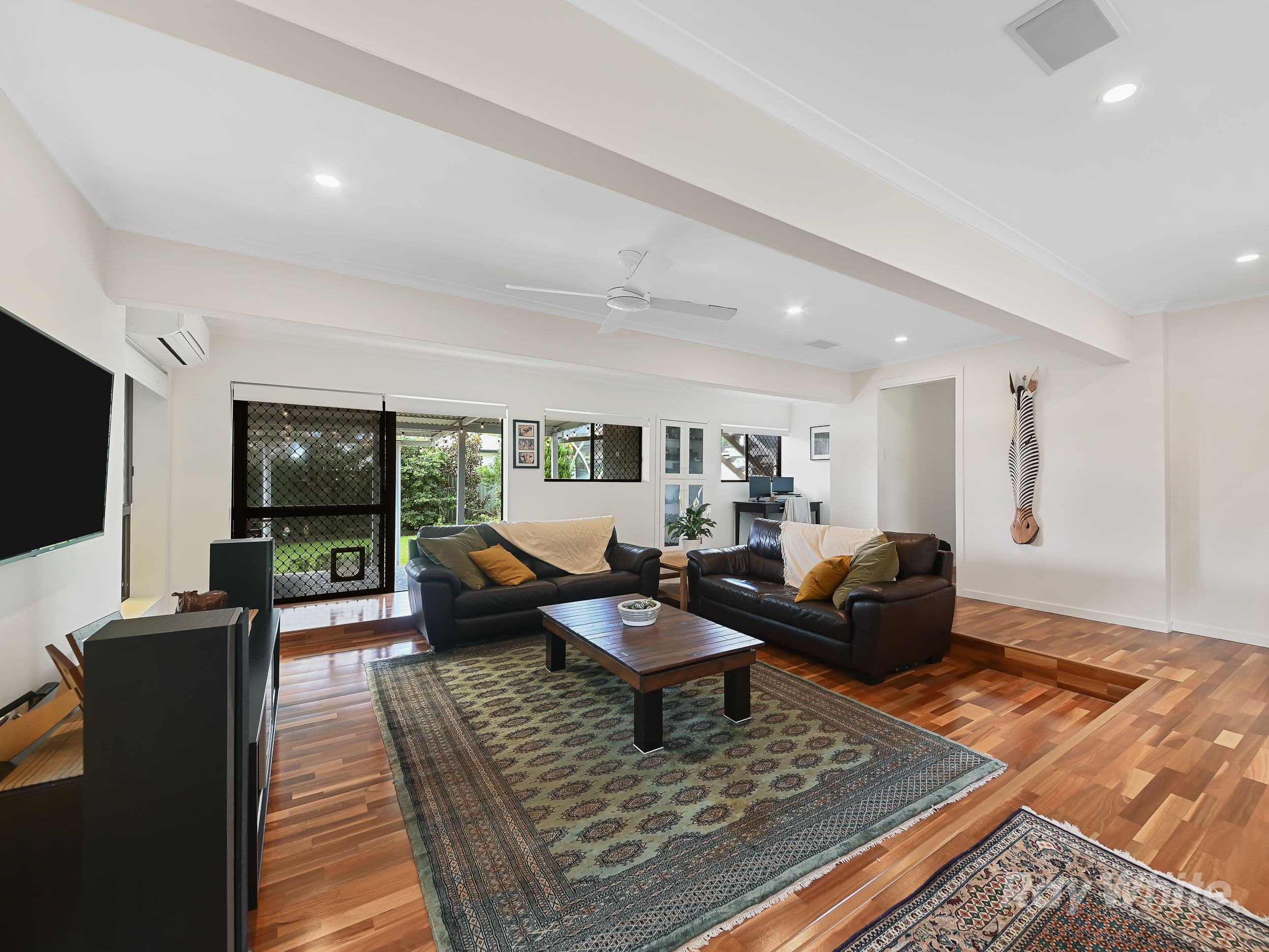 32 Balmoral Street South, Altona Meadows - Thumbnail 4