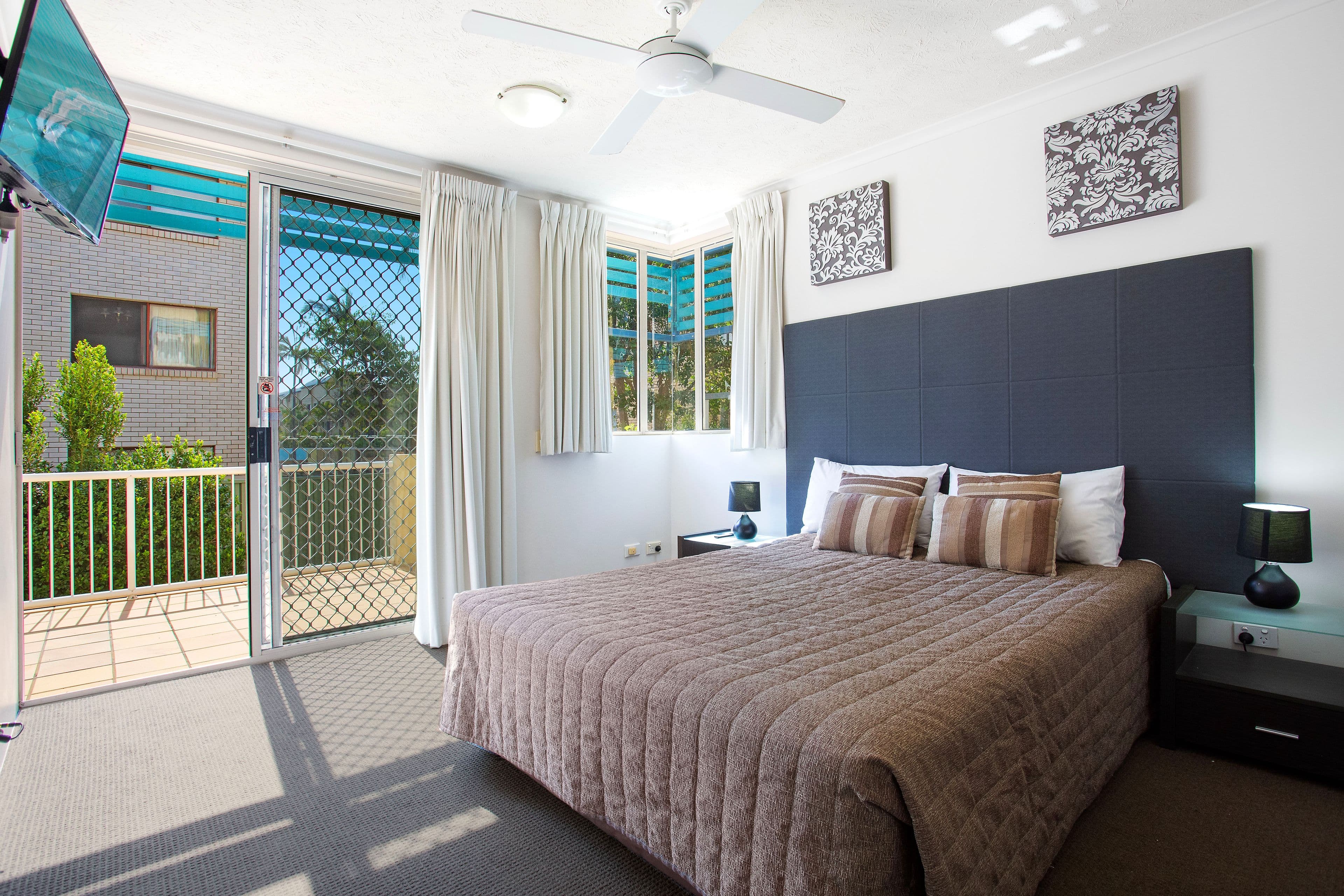 71 'Diamond Beach' 10-16 Alexandra Avenue, Mermaid Beach QLD 4218, Mermaid Beach - Thumbnail 4