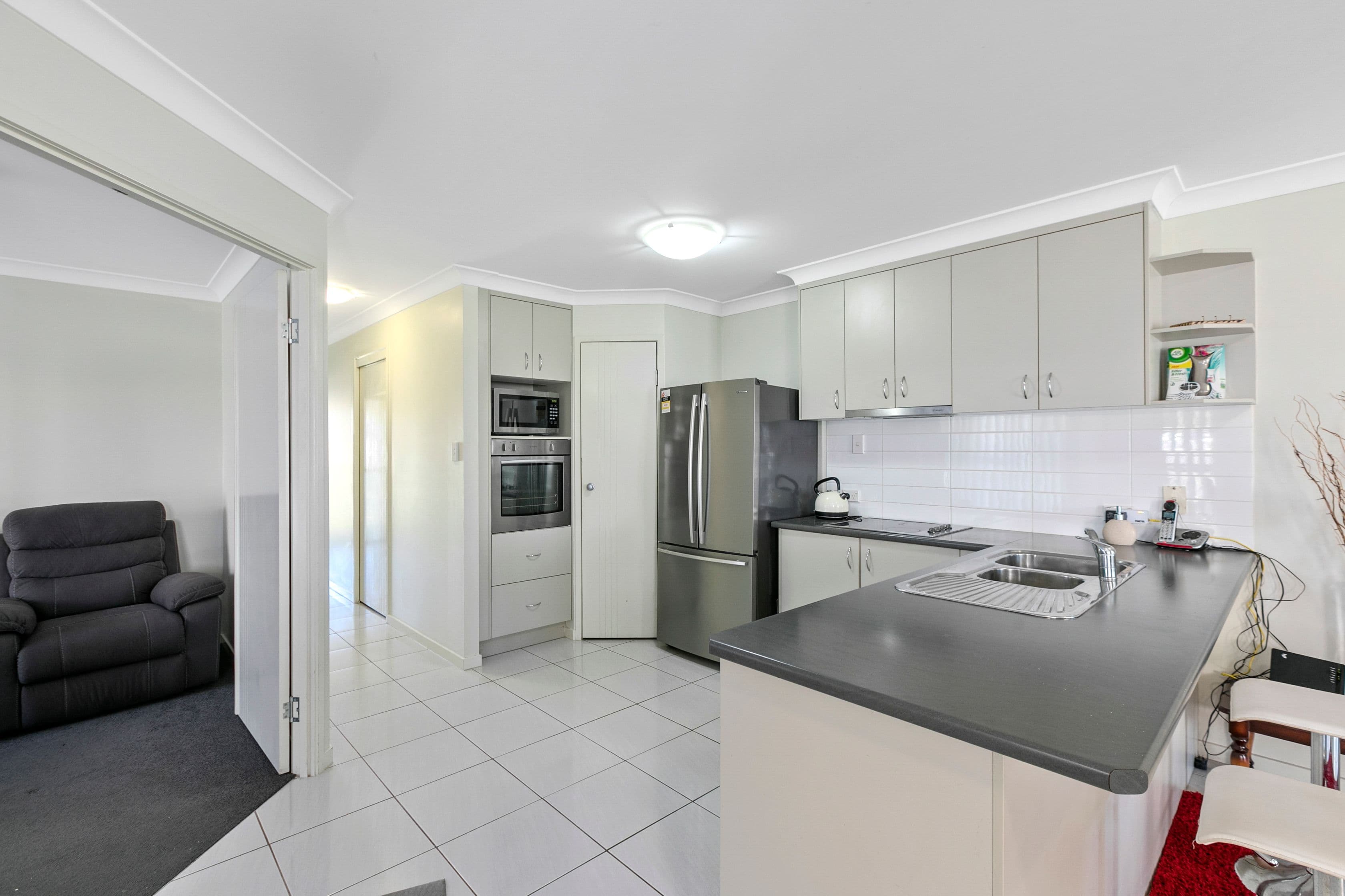 12 Polyanna Court, Loganlea QLD 4131, Loganlea - Thumbnail 4