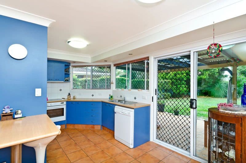 154 Laguna Avenue, PALM BEACH QLD 4221, Palm Beach - Thumbnail 3