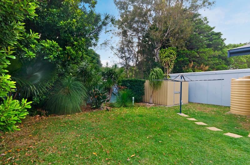 154 Laguna Avenue, PALM BEACH QLD 4221, Palm Beach - Thumbnail 8