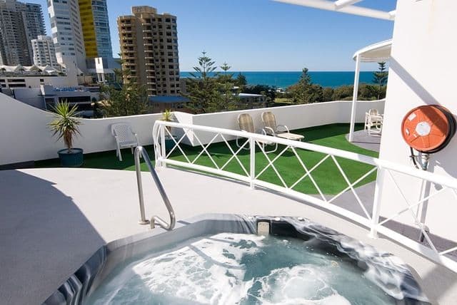 401 'Ritz on the Beach' 8 Philip Avenue, BROADBEACH QLD 4218, Broadbeach - Image 1