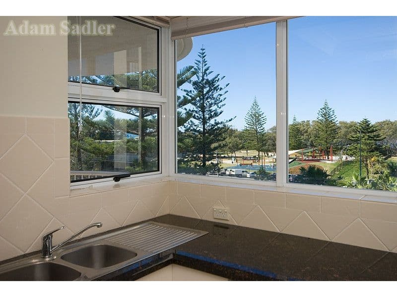 401 'Ritz on the Beach' 8 Philip Avenue, BROADBEACH QLD 4218, Broadbeach - Thumbnail 6