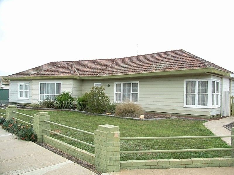 13 Haverfield Street, ECHUCA VIC 3564, Echuca - Image 1