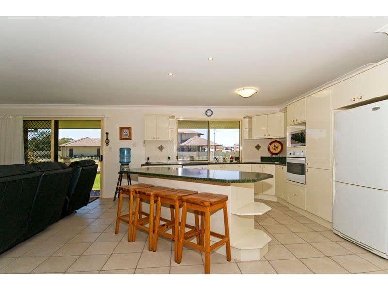 1 Helena Street, WELLINGTON POINT QLD 4160, Wellington Point - Thumbnail 7