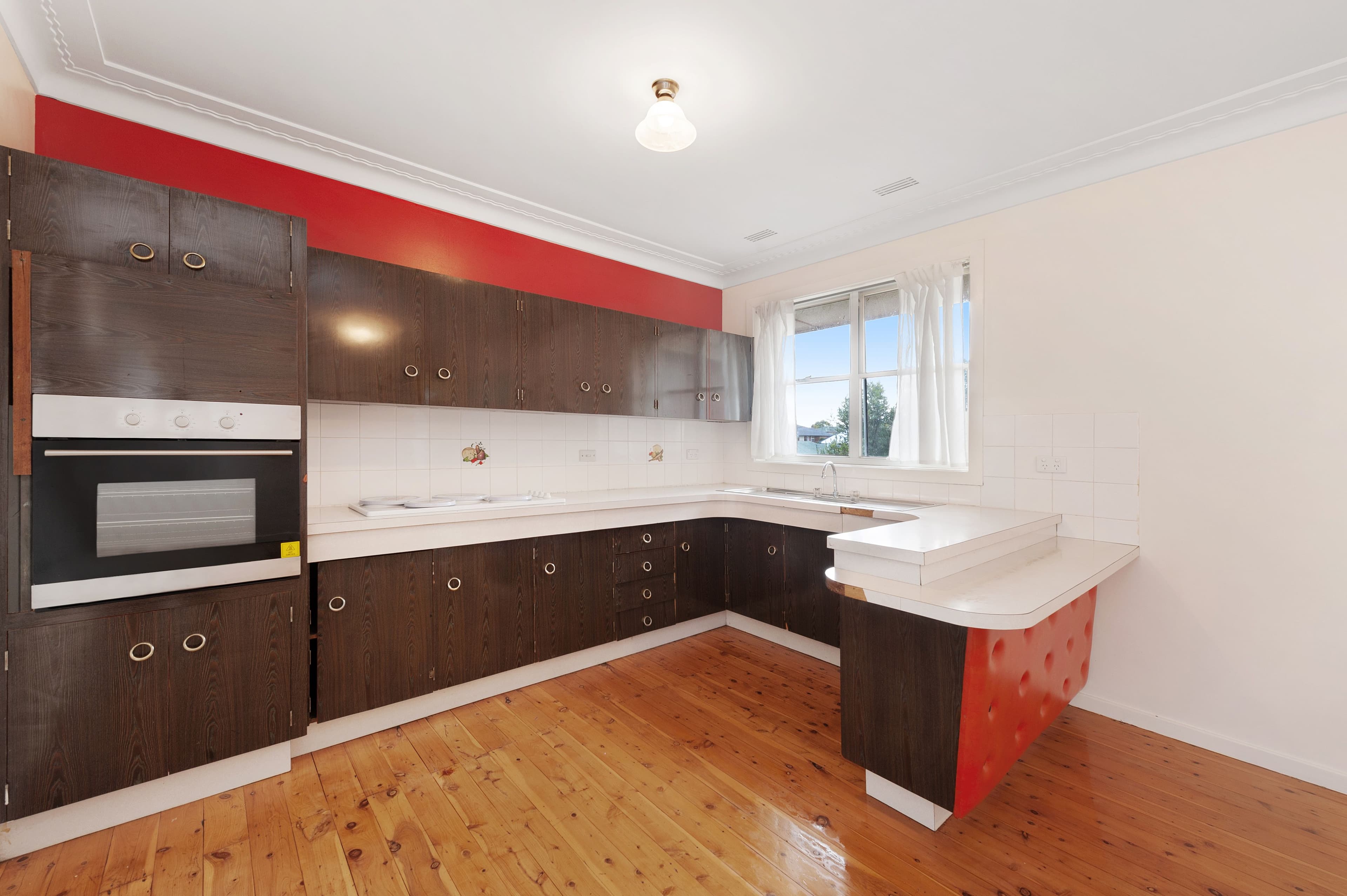 8 Bunning Avenue, Rutherford - Thumbnail 2