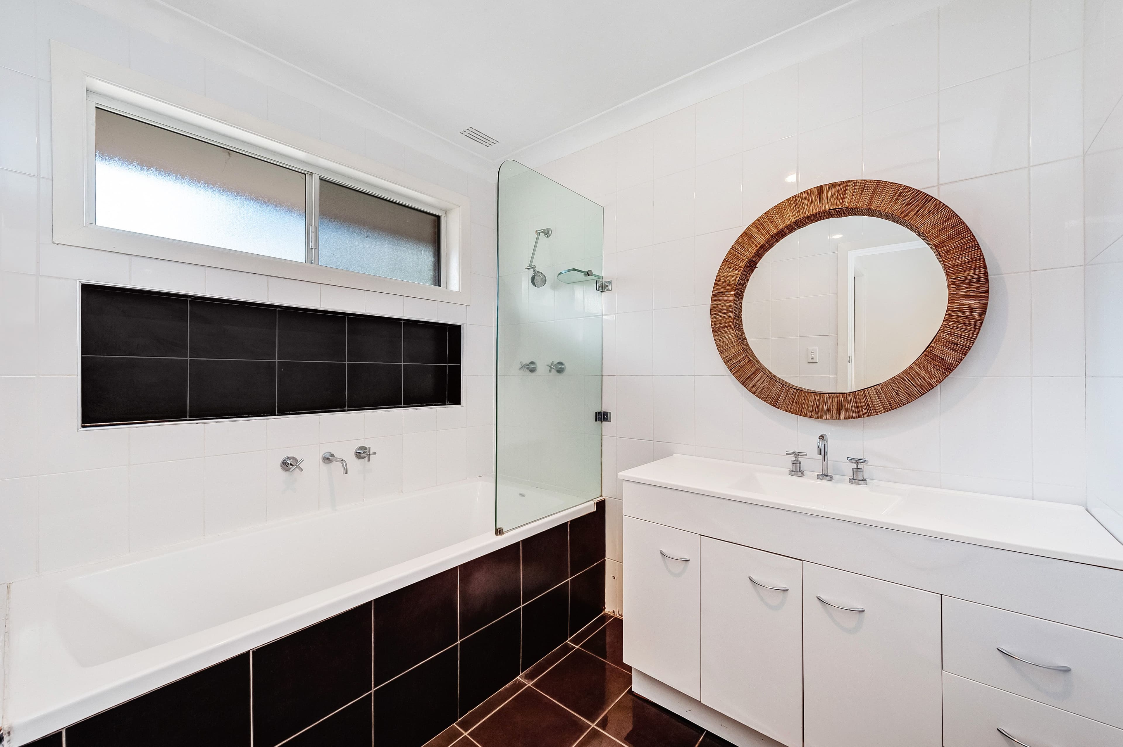 8 Bunning Avenue, Rutherford - Thumbnail 7
