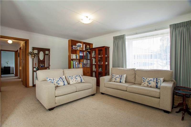 30 Brunel Close, LARA VIC 3212, Lara - Thumbnail 2