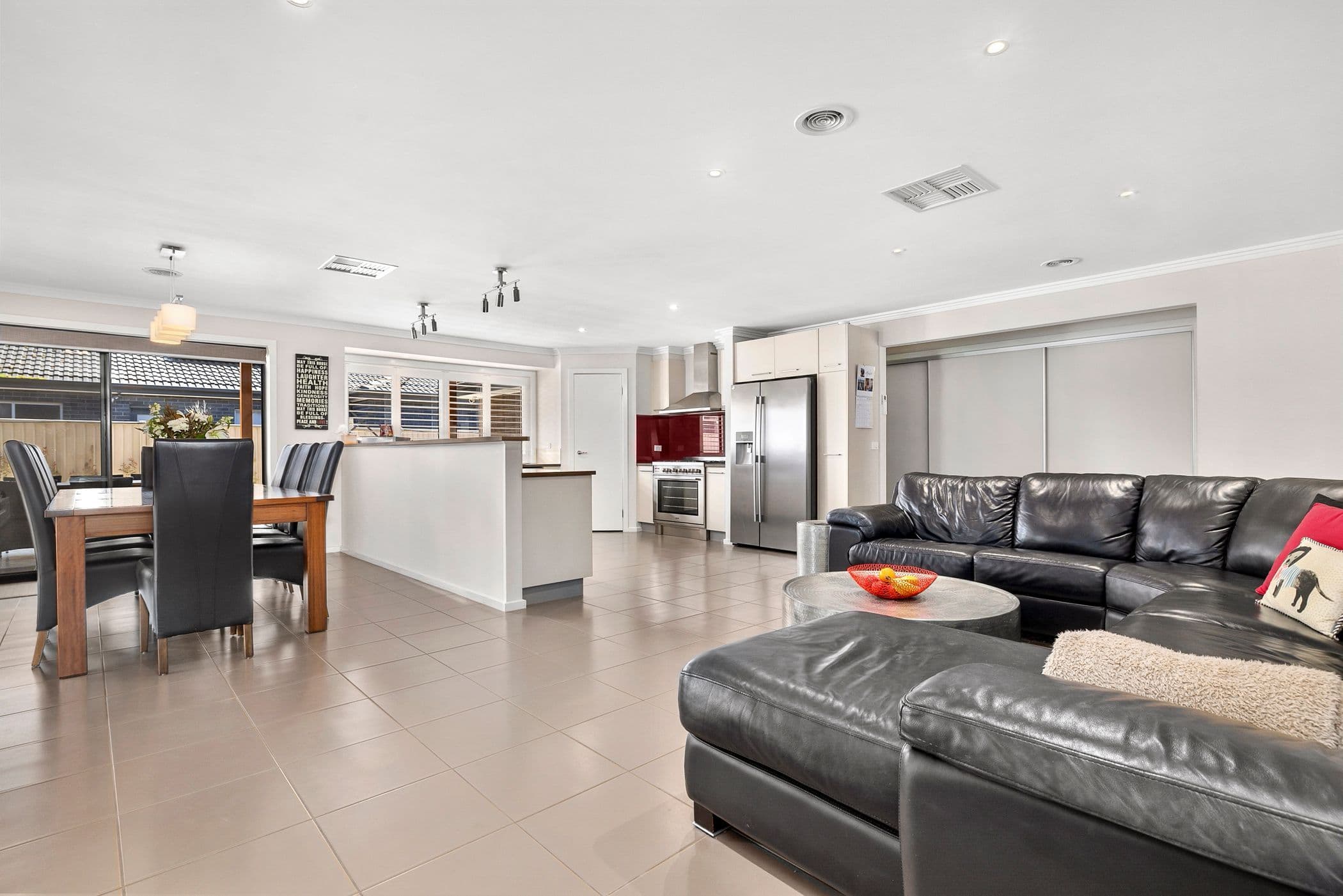 22 Cuzens Road, Alfredton VIC 3350, Alfredton - Thumbnail 3