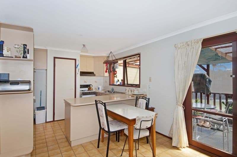 13 Allied Drive, CARRUM DOWNS VIC 3201, Carrum Downs - Thumbnail 2