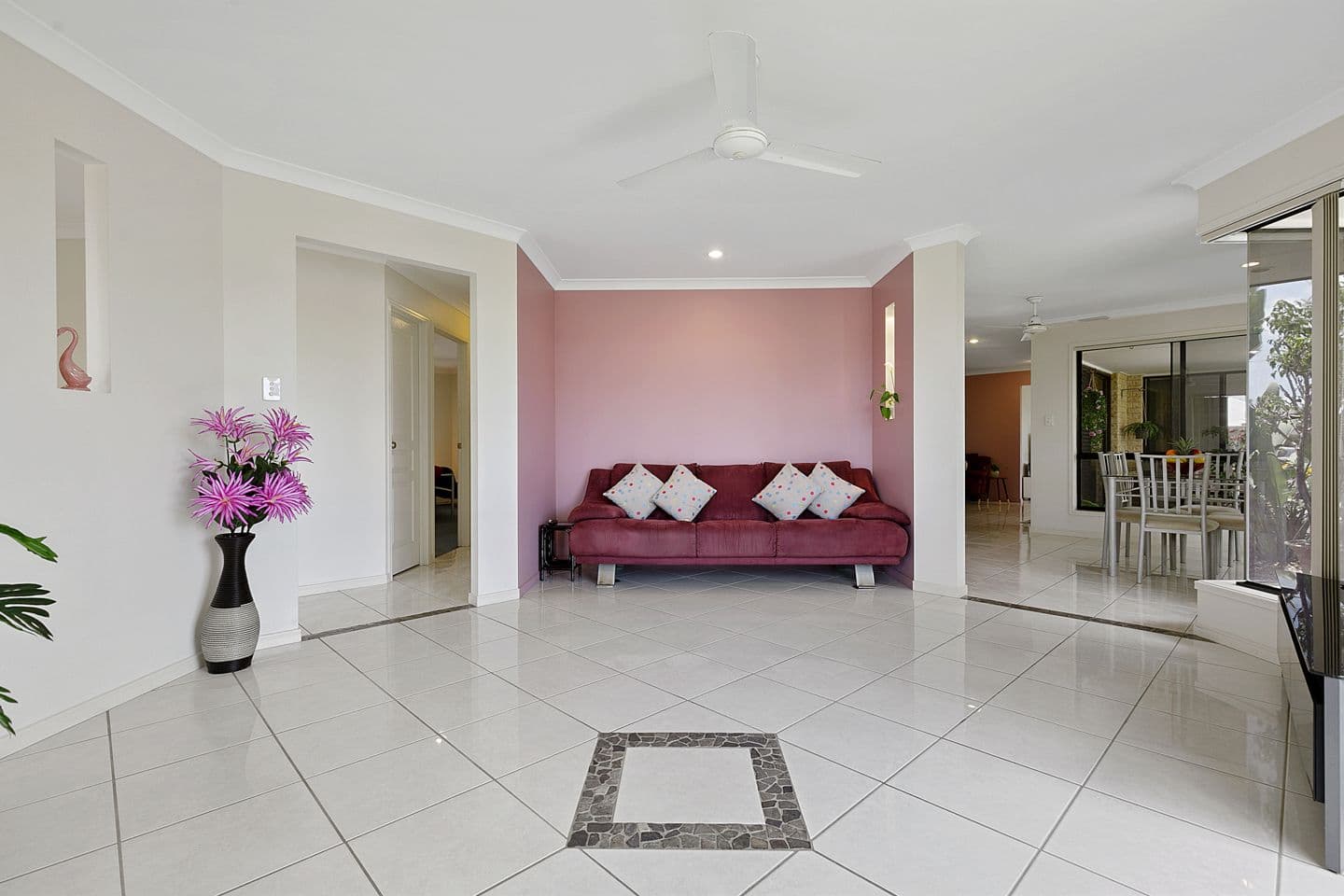 1 Earl Saint Vincent Circuit, Eli Waters QLD 4655, Eli Waters - Thumbnail 5