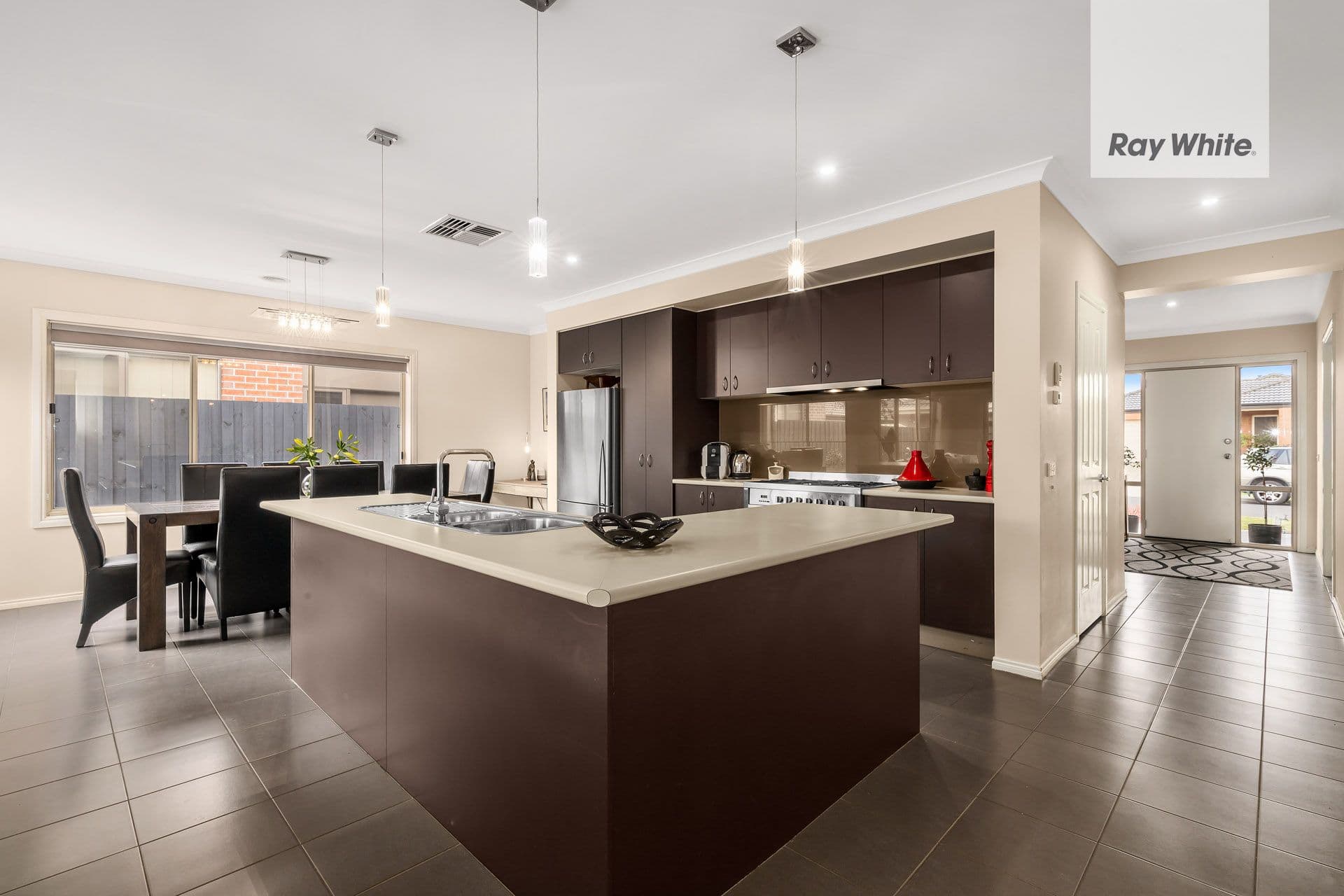 12 Hammock Drive, Doreen VIC 3754, Doreen - Thumbnail 2