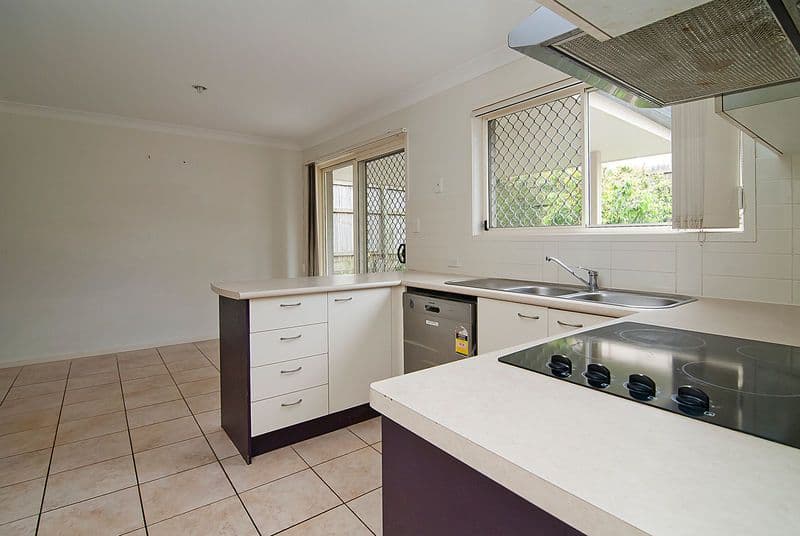 8 Earnshaw Street, ALGESTER QLD 4115, Algester - Thumbnail 5