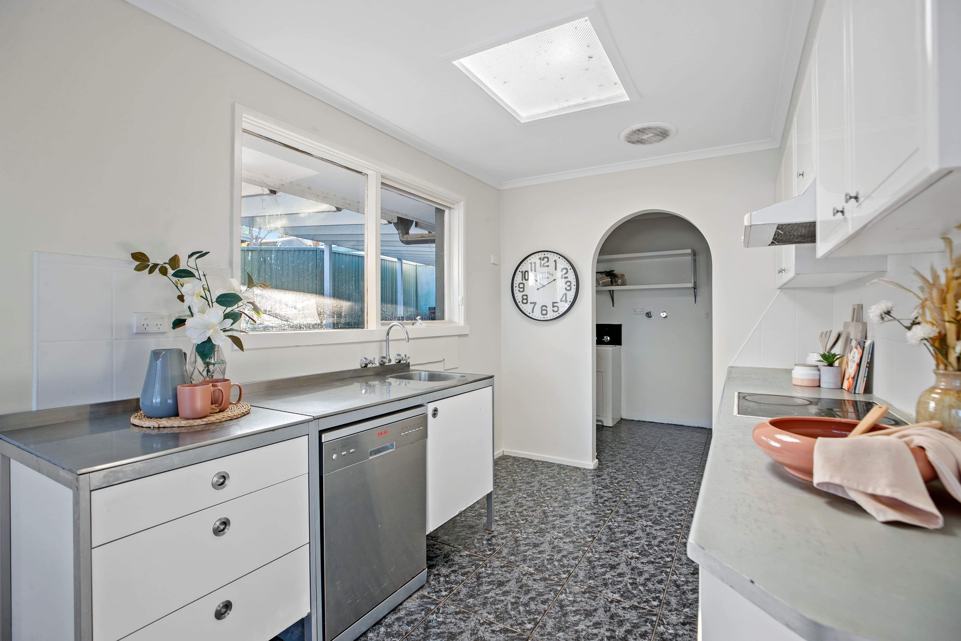 20 Lynn Drive, Ferntree Gully VIC 3156, Ferntree Gully - Thumbnail 4