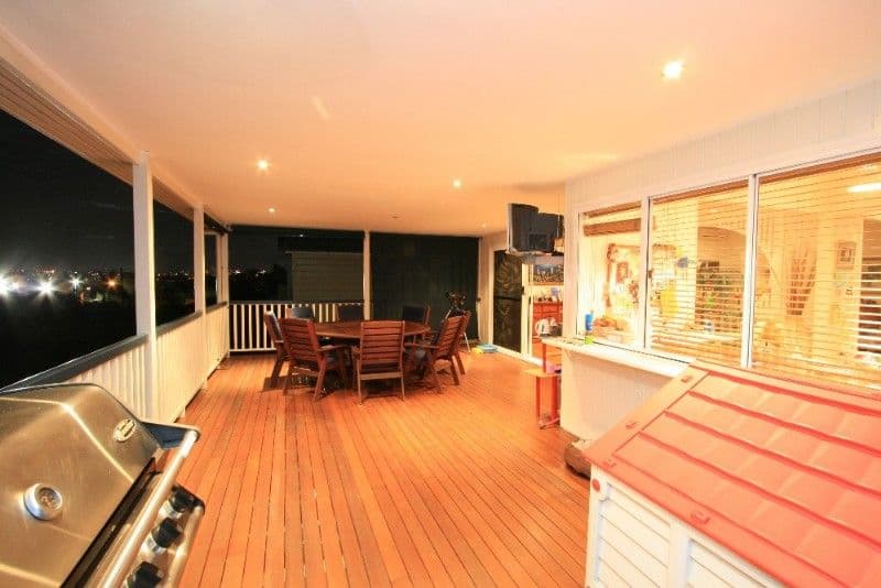 19 Lloyd Street, CAMP HILL QLD 4152, Camp Hill - Thumbnail 5