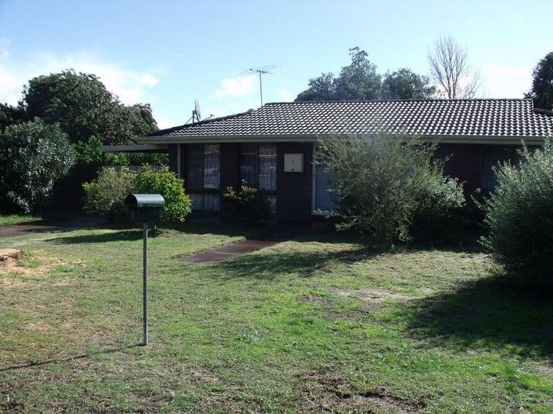 5 Forest Court, ARMADALE WA 6112, Armadale - Image 1