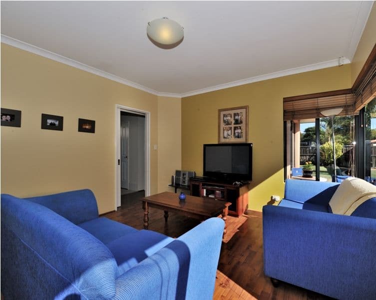 30 St Tropez Vista, ELLENBROOK WA 6069, Ellenbrook - Thumbnail 2
