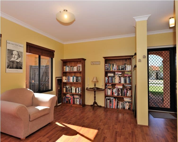 30 St Tropez Vista, ELLENBROOK WA 6069, Ellenbrook - Thumbnail 3