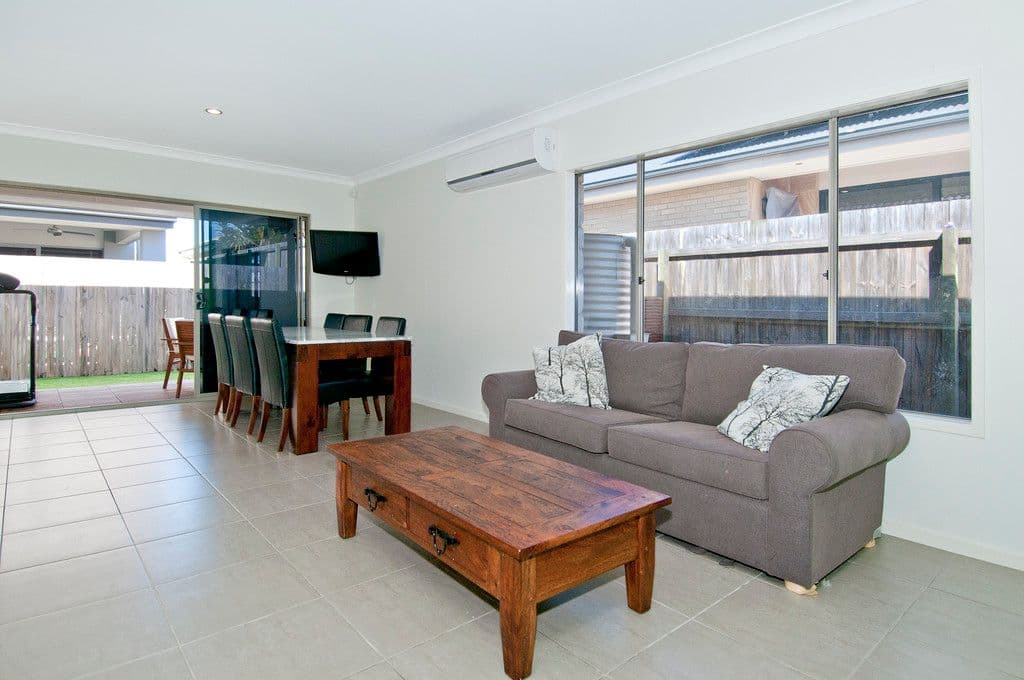 4 Kanimbla Street, Holmview QLD 4207, Holmview - Thumbnail 6