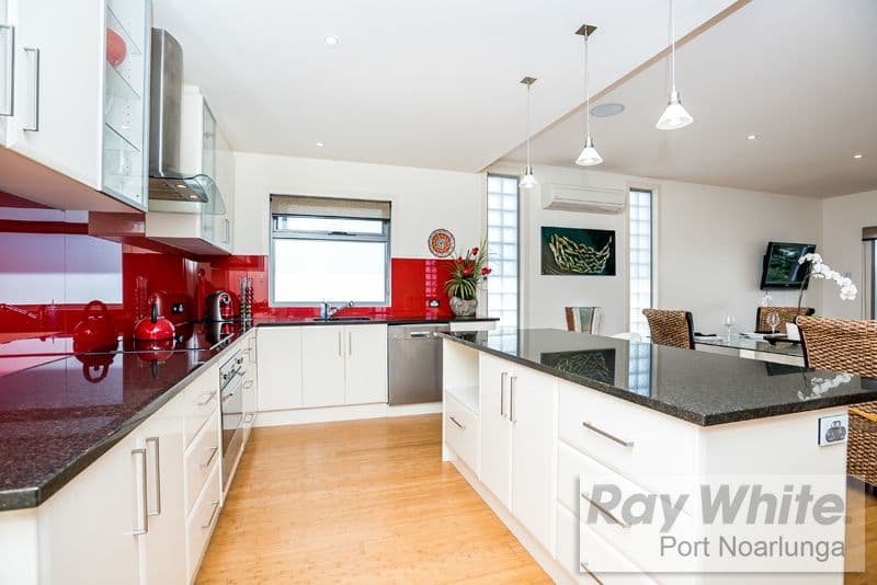 6 Saxon Avenue, Christies Beach SA 5165, Christies Beach - Thumbnail 4