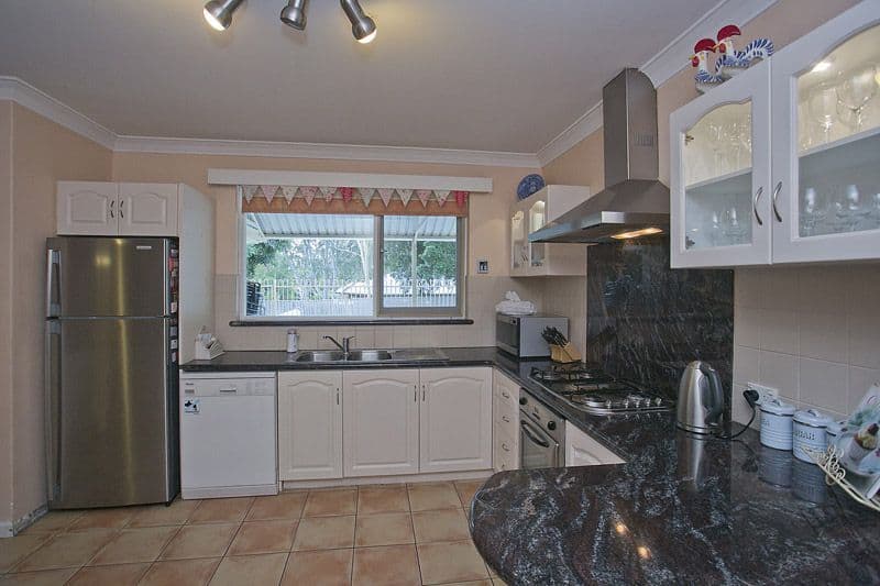 5 Jones Street, KALAMUNDA WA 6076, Kalamunda - Thumbnail 2