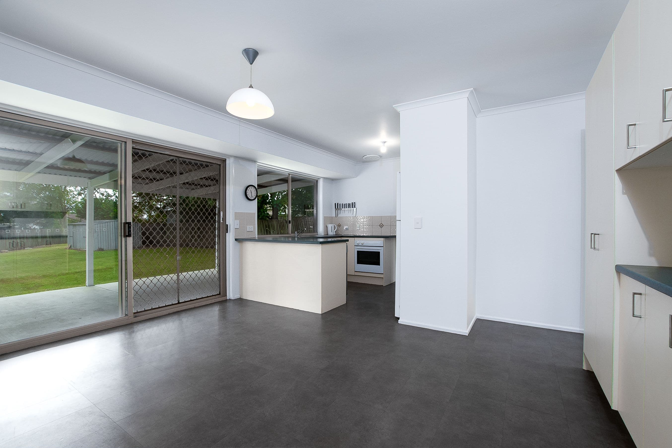 14 Kerwin Street, Redbank Plains QLD 4301, Redbank Plains - Thumbnail 3