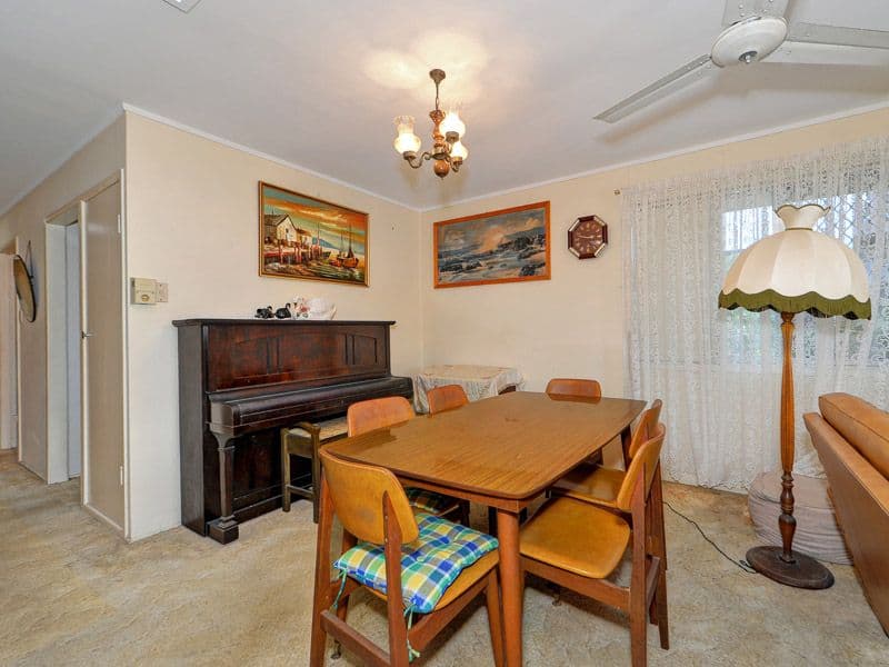 14 Dawn Parade, Miami QLD 4220, Miami - Thumbnail 4