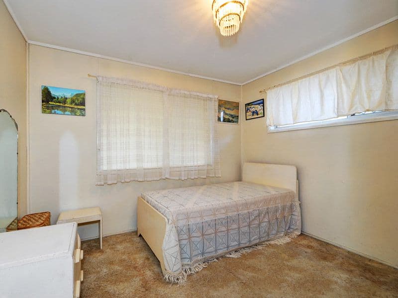 14 Dawn Parade, Miami QLD 4220, Miami - Thumbnail 8