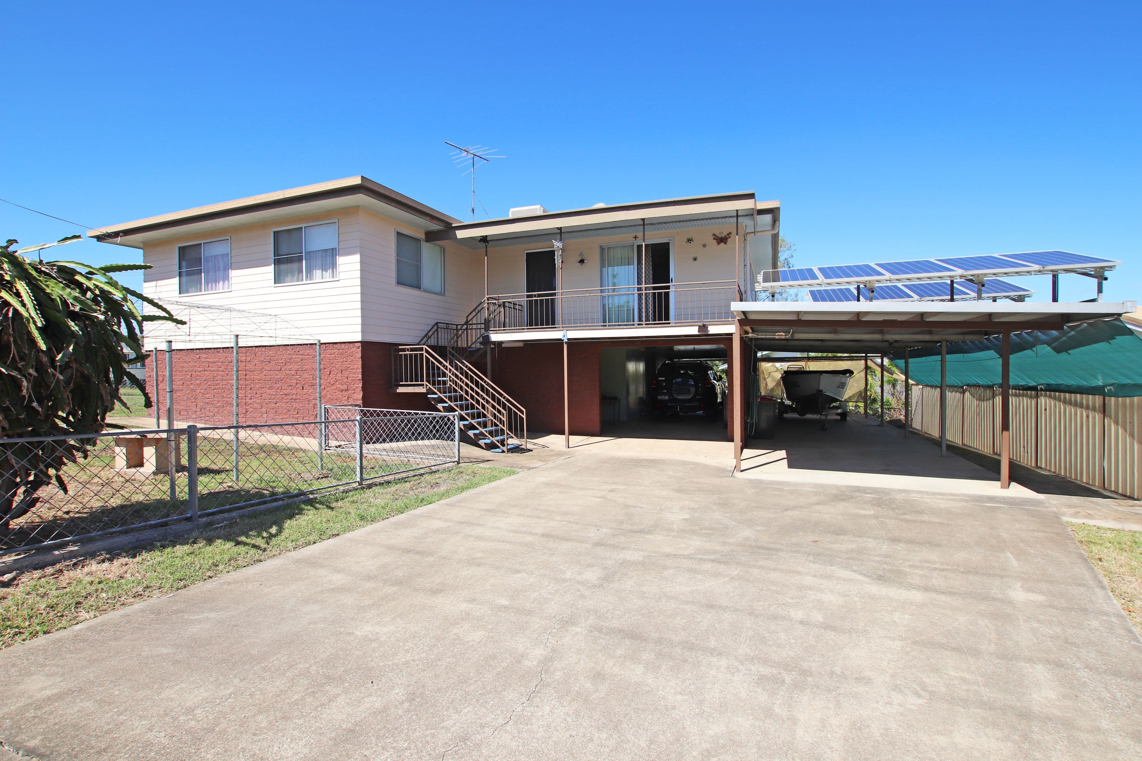 4 Bundalba Street, Biloela QLD 4715, Biloela - Image 1