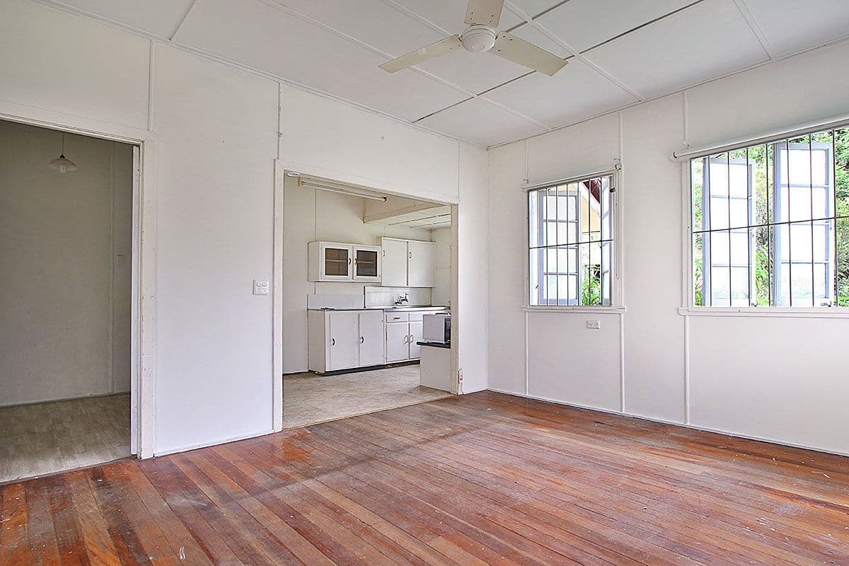 79 Stephenson Street, Coalfalls QLD 4305, Coalfalls - Thumbnail 2