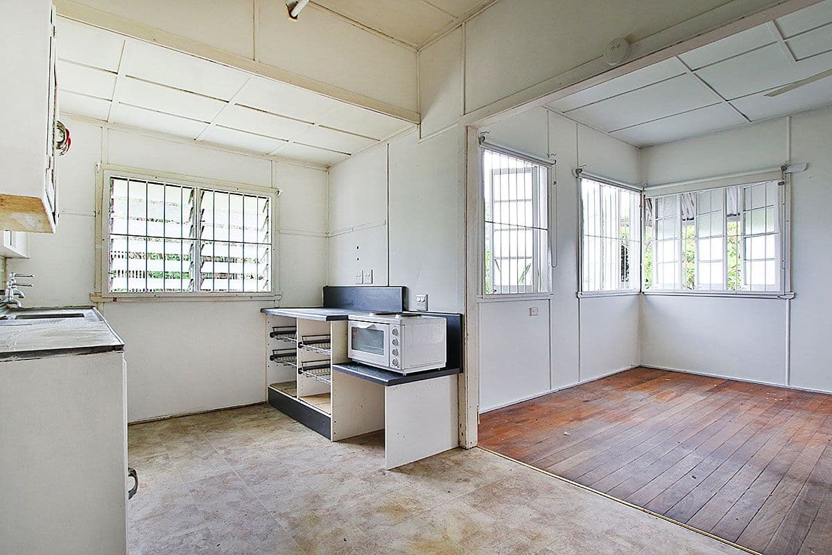 79 Stephenson Street, Coalfalls QLD 4305, Coalfalls - Thumbnail 5