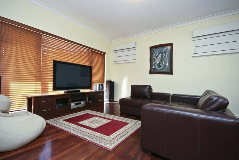 45 Roberts Road, LATHLAIN WA 6100, Lathlain - Thumbnail 2