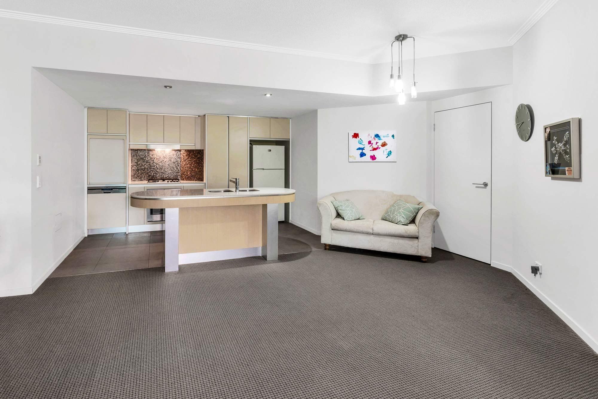 20-28 Bayview Street, Runaway Bay QLD 4216, Runaway Bay - Thumbnail 4