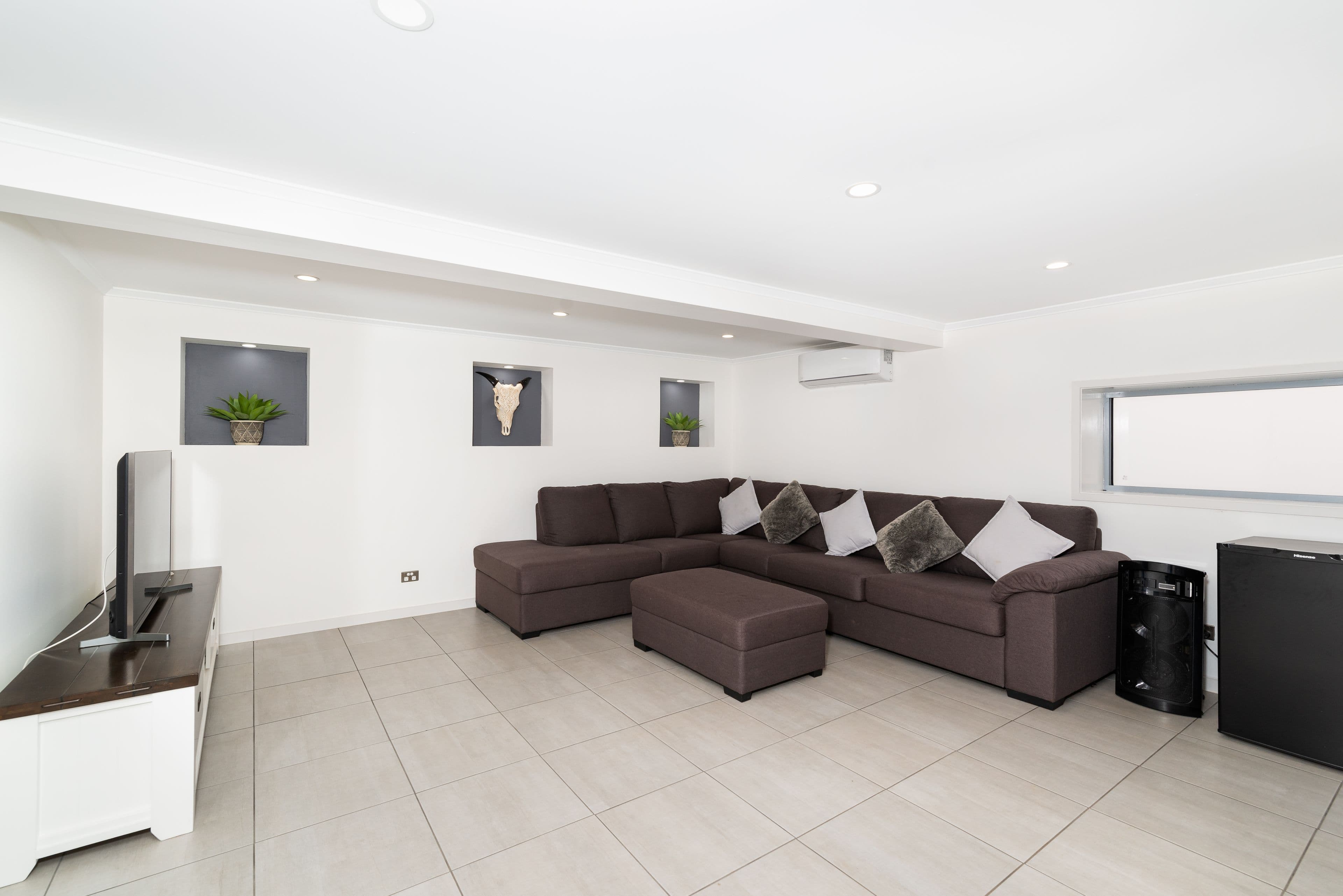 9 Kensington Way, Strathpine QLD 4500, Strathpine - Thumbnail 6