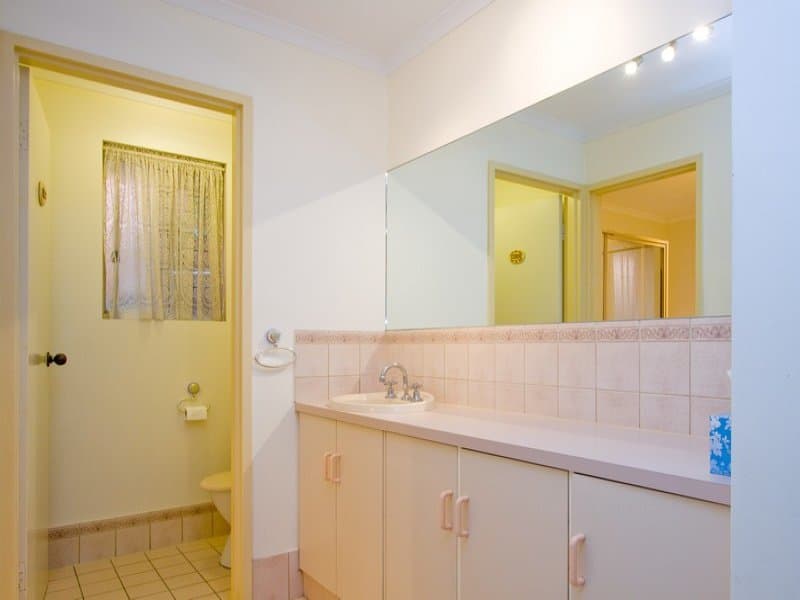 8 Hallett Boulevard, Allenby Gardens - Thumbnail 4