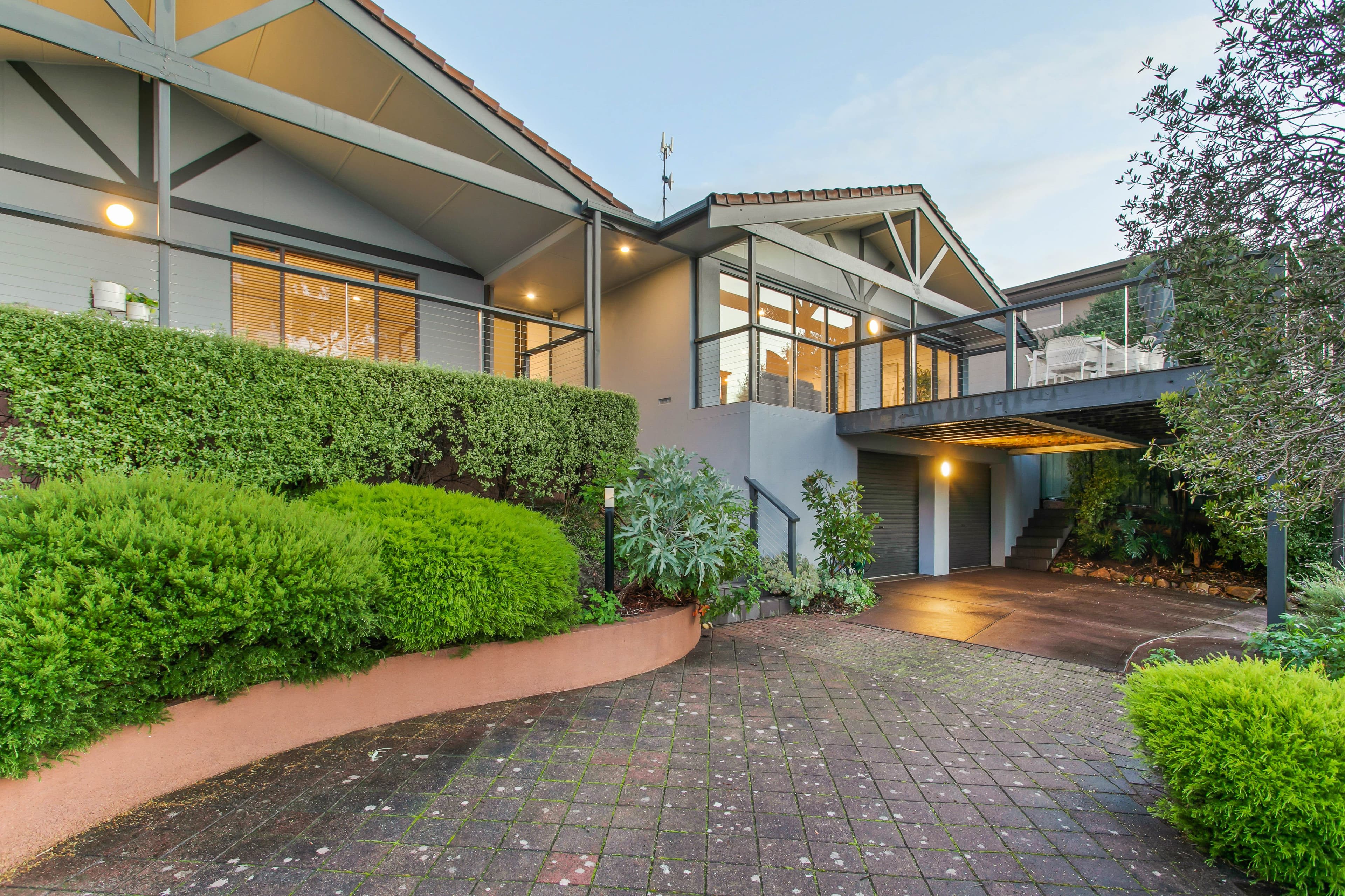 3 Oceanview Crescent, Mount Osmond SA 5064, Mount Osmond - Thumbnail 2