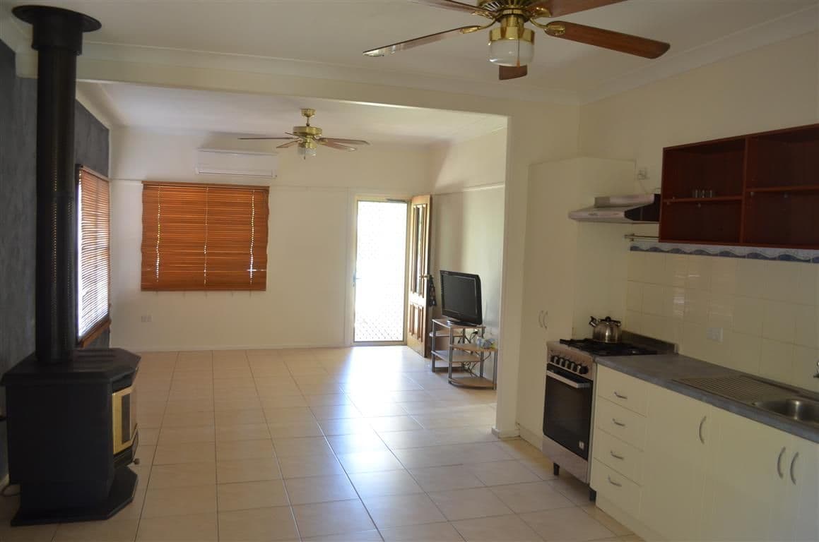 7 Herbert Street, Tumut - Thumbnail 4