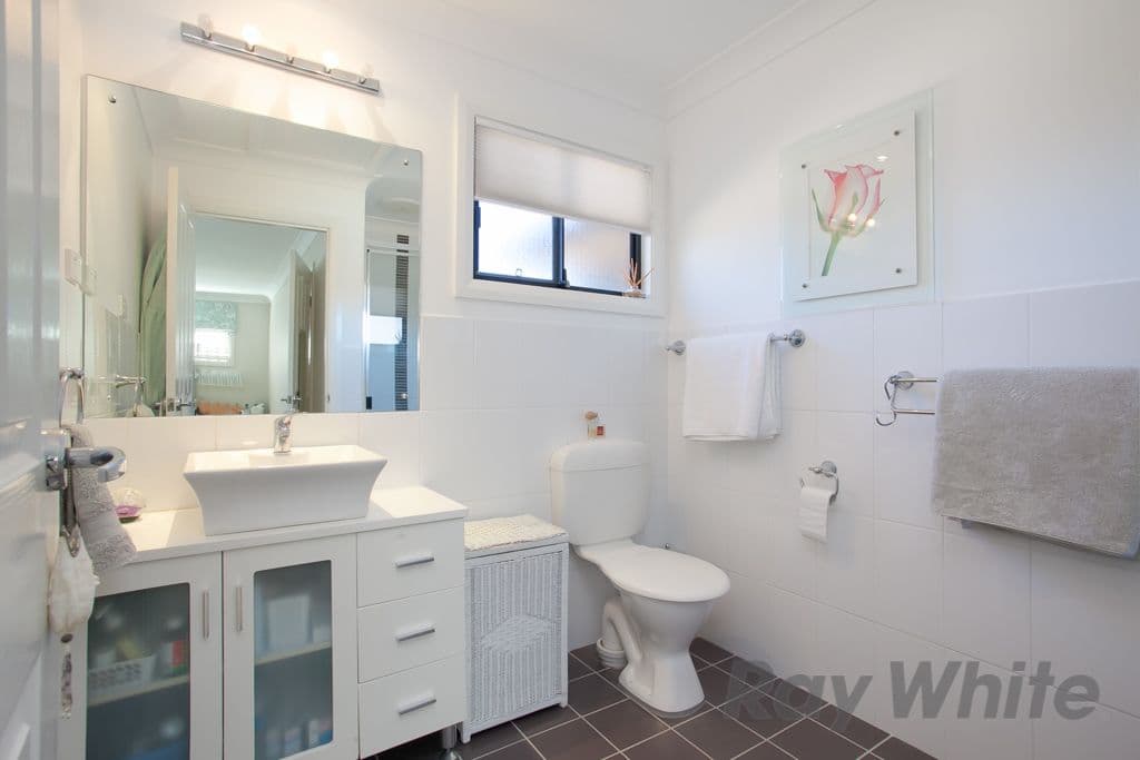 25 Farm Street, SPEERS POINT NSW 2284, Speers Point - Thumbnail 3